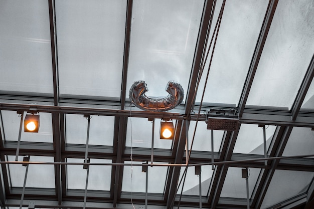 Acasă 48 Ce este un sistem de iluminat de urgență și cum se instalează